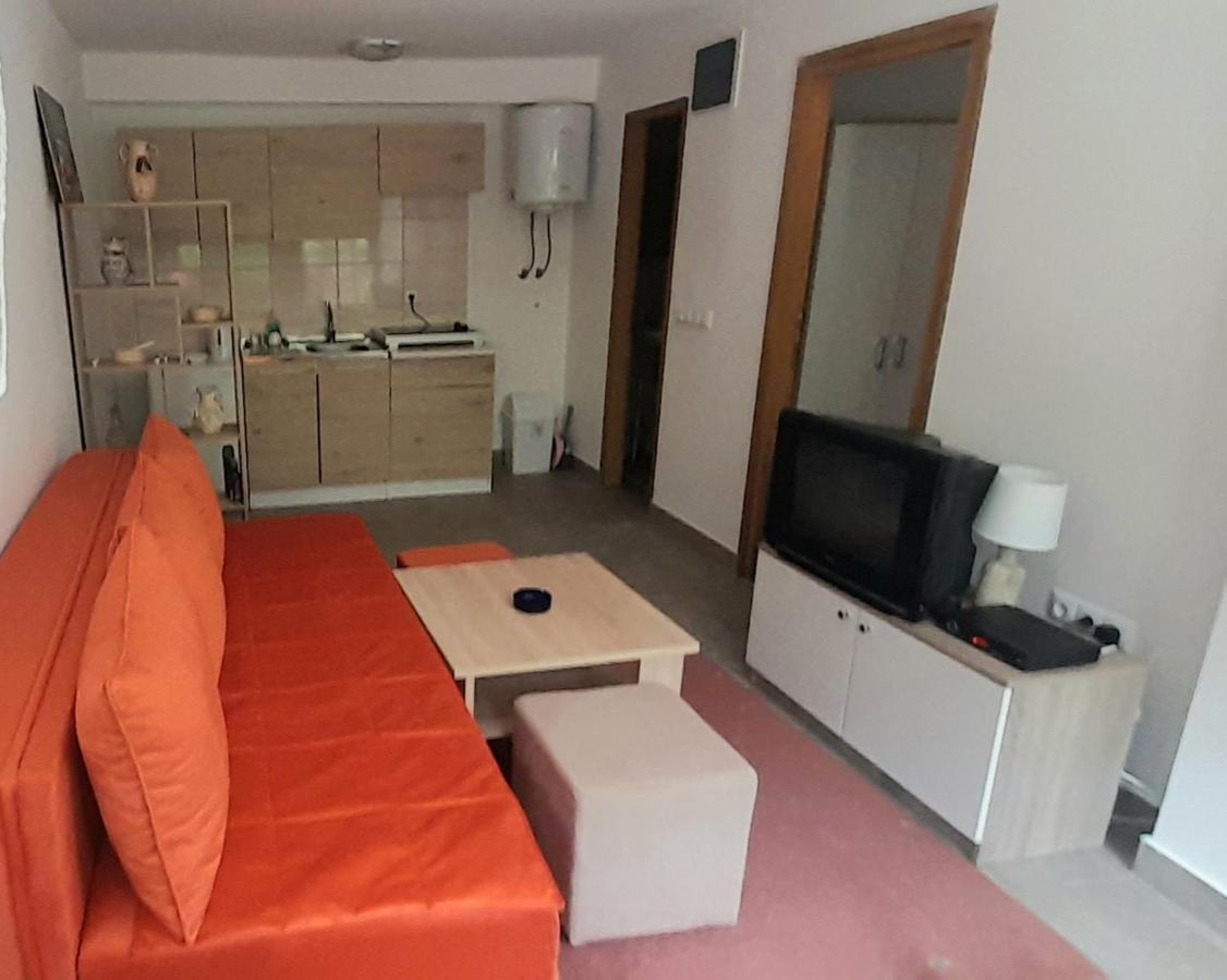 Apartman Nesa Boracko Jezero Konjic Eksteriør bilde